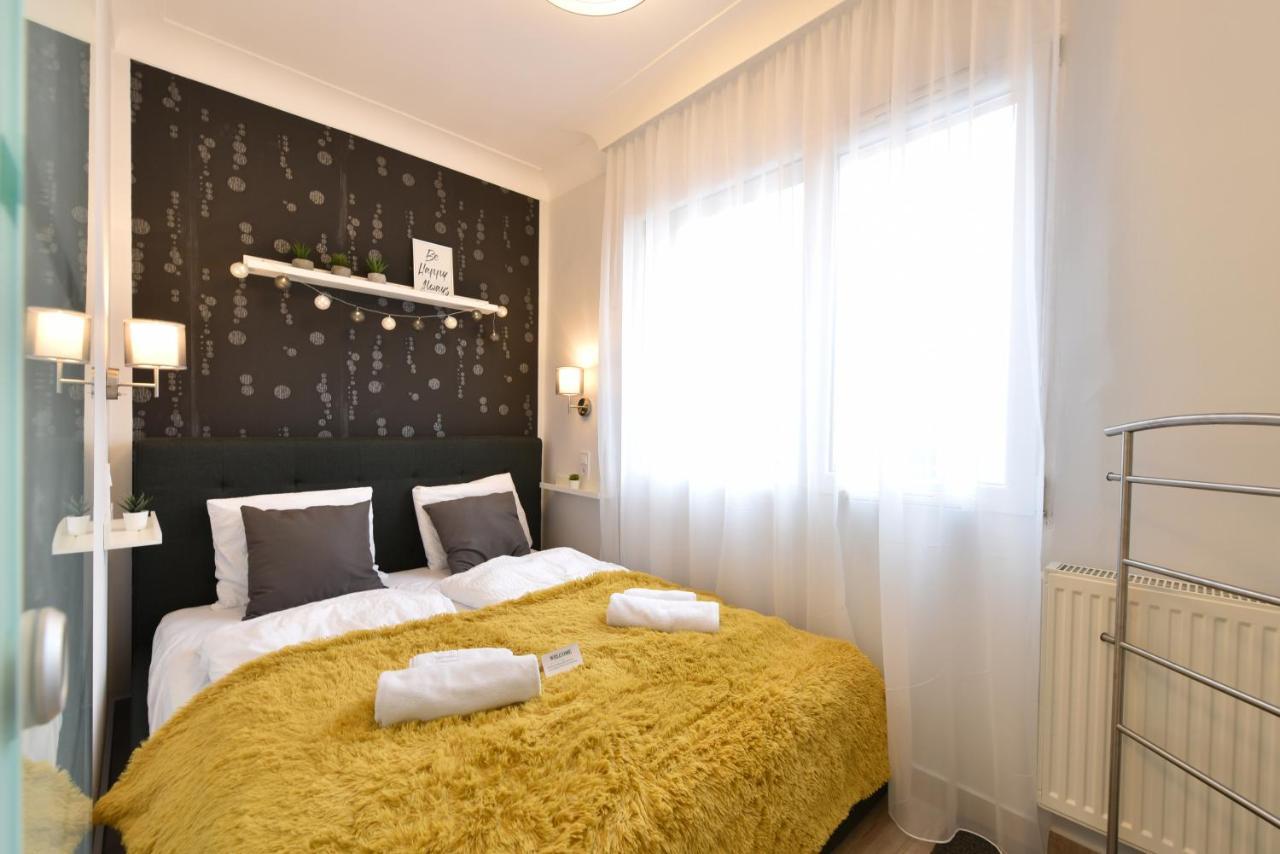 Kiralykut 2 Apartman - Ingyen Parkolas, Bicajok, Ac Секешфегервар Екстер'єр фото