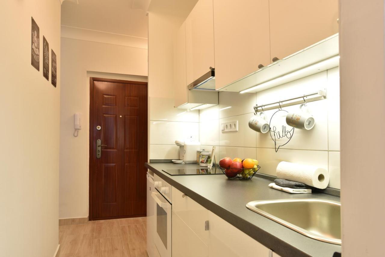 Kiralykut 2 Apartman - Ingyen Parkolas, Bicajok, Ac Секешфегервар Екстер'єр фото